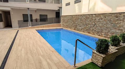 Nuevo apartamento a tan solo 450 m del mar con piscina y aparcamiento!!!