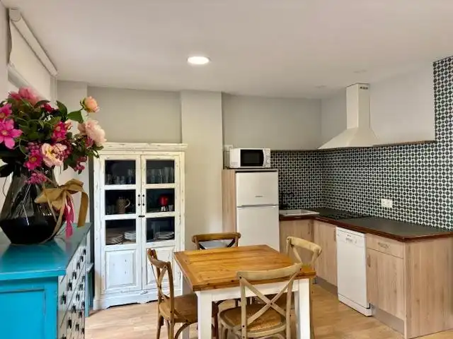 Kitchen of Flat for sale in  Pamplona / Iruña  with Air Conditioner, Furnished and Balcony