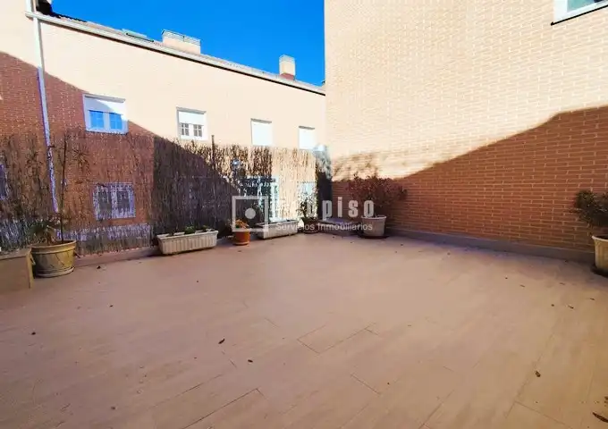 Terrace of Houses for rent in Guadalajara  with Air Conditioner, Heating and Private garden