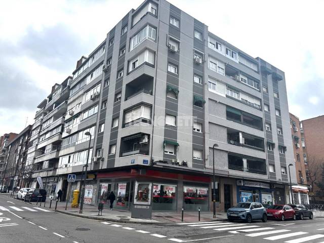 Piso en Venta en C. Asturias en Centro