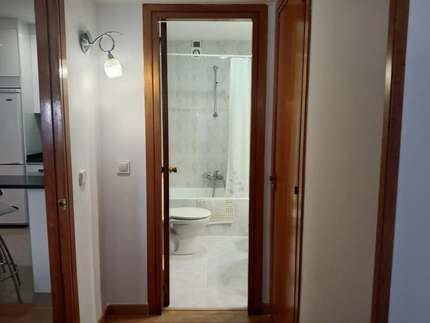 Baño de Piso de alquiler en Madrid con Aire acondicionado, Calefacción y Amueblado
