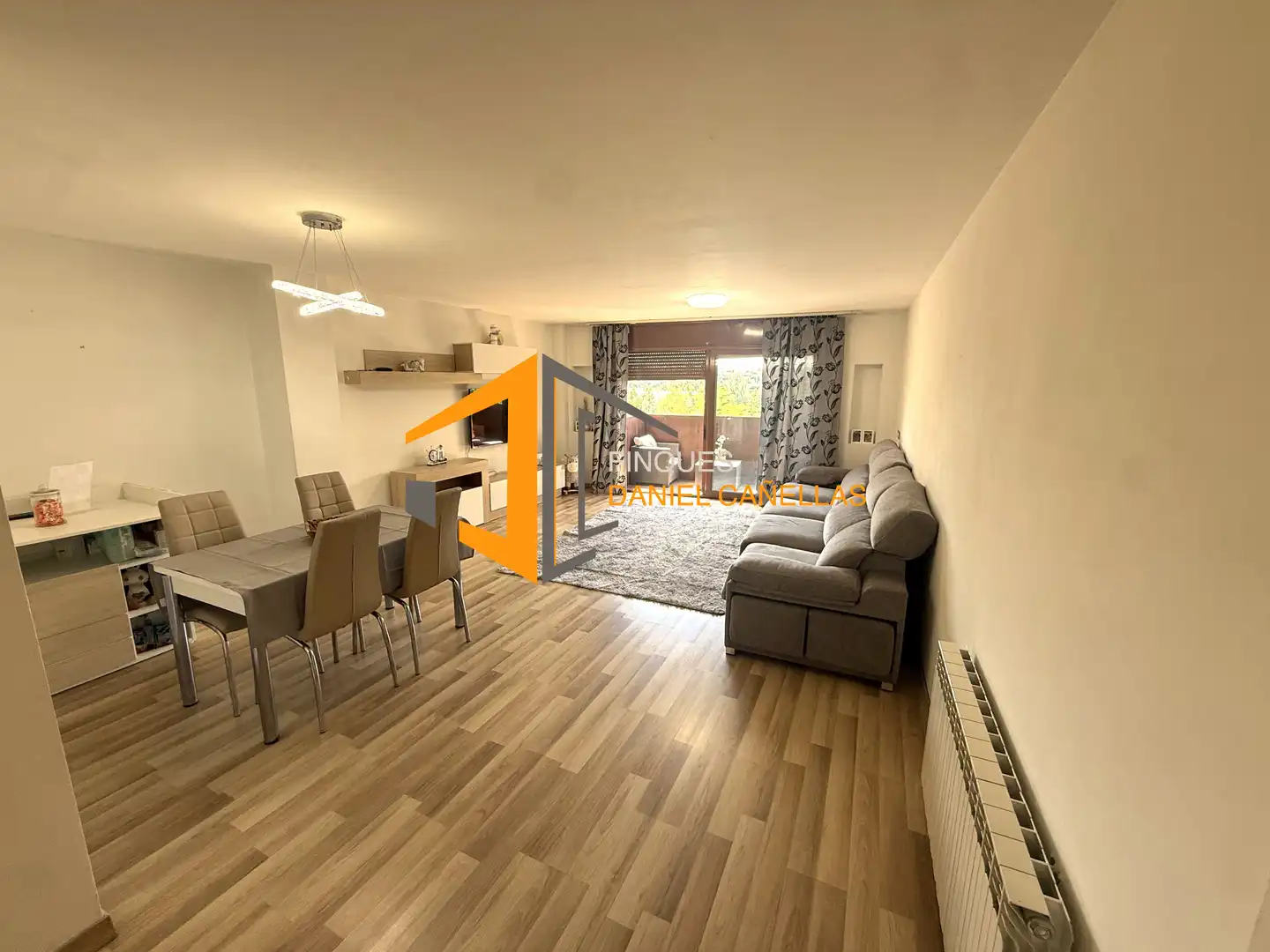 Vista exterior de Dúplex en venta en Tàrrega con Aire acondicionado, Calefacción y Parquet
