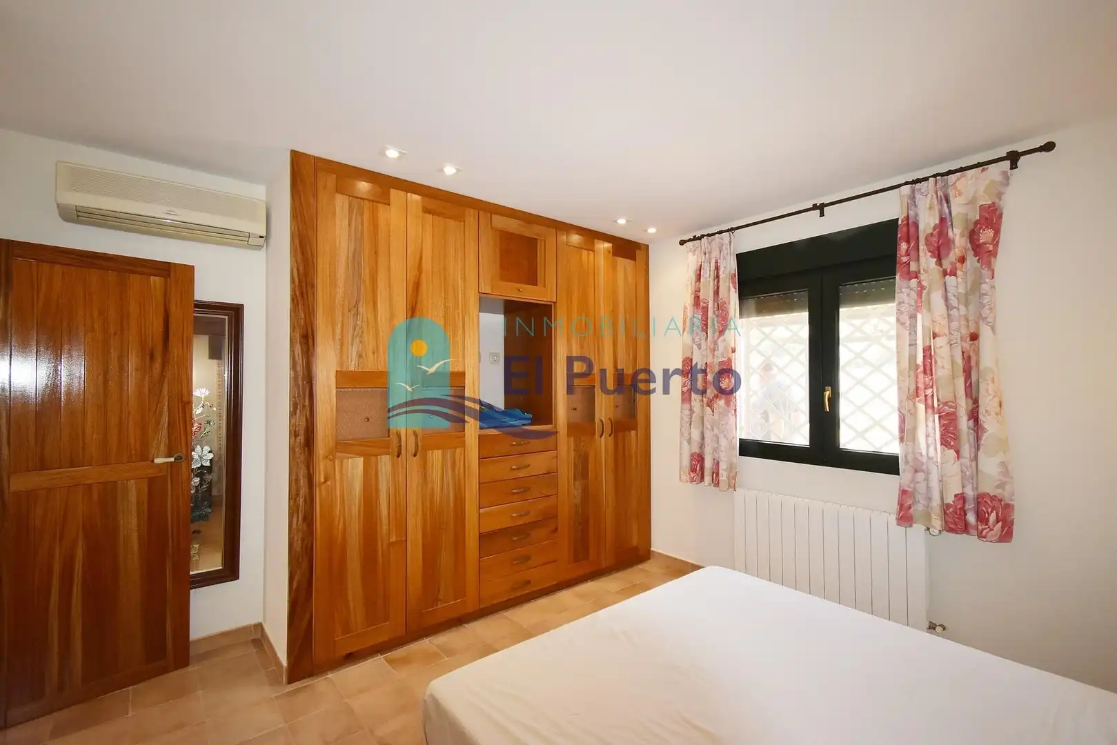 Habitación de Casa o chalet en venta en Totana con Aire acondicionado, Jardín privado y Terraza