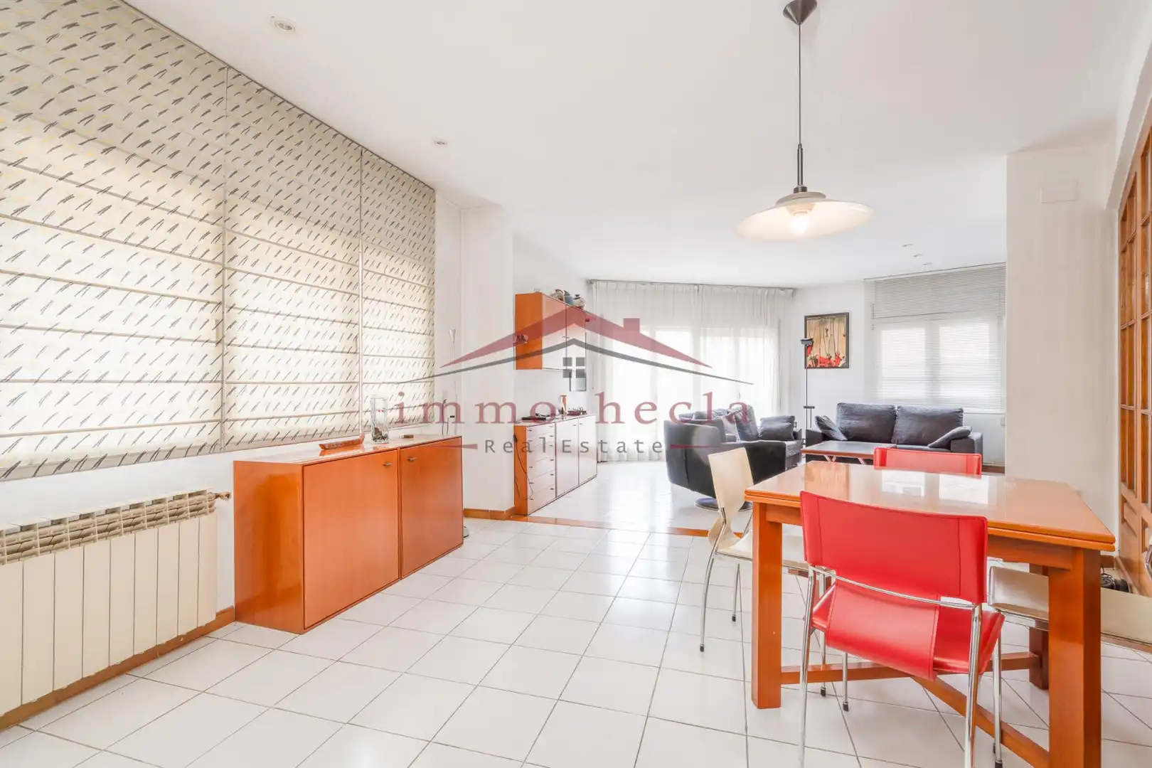 Wohnzimmer von Einfamilien-Reihenhaus zum Verkauf in Vilanova del Camí mit Heizung, Terrasse und Abstellraum