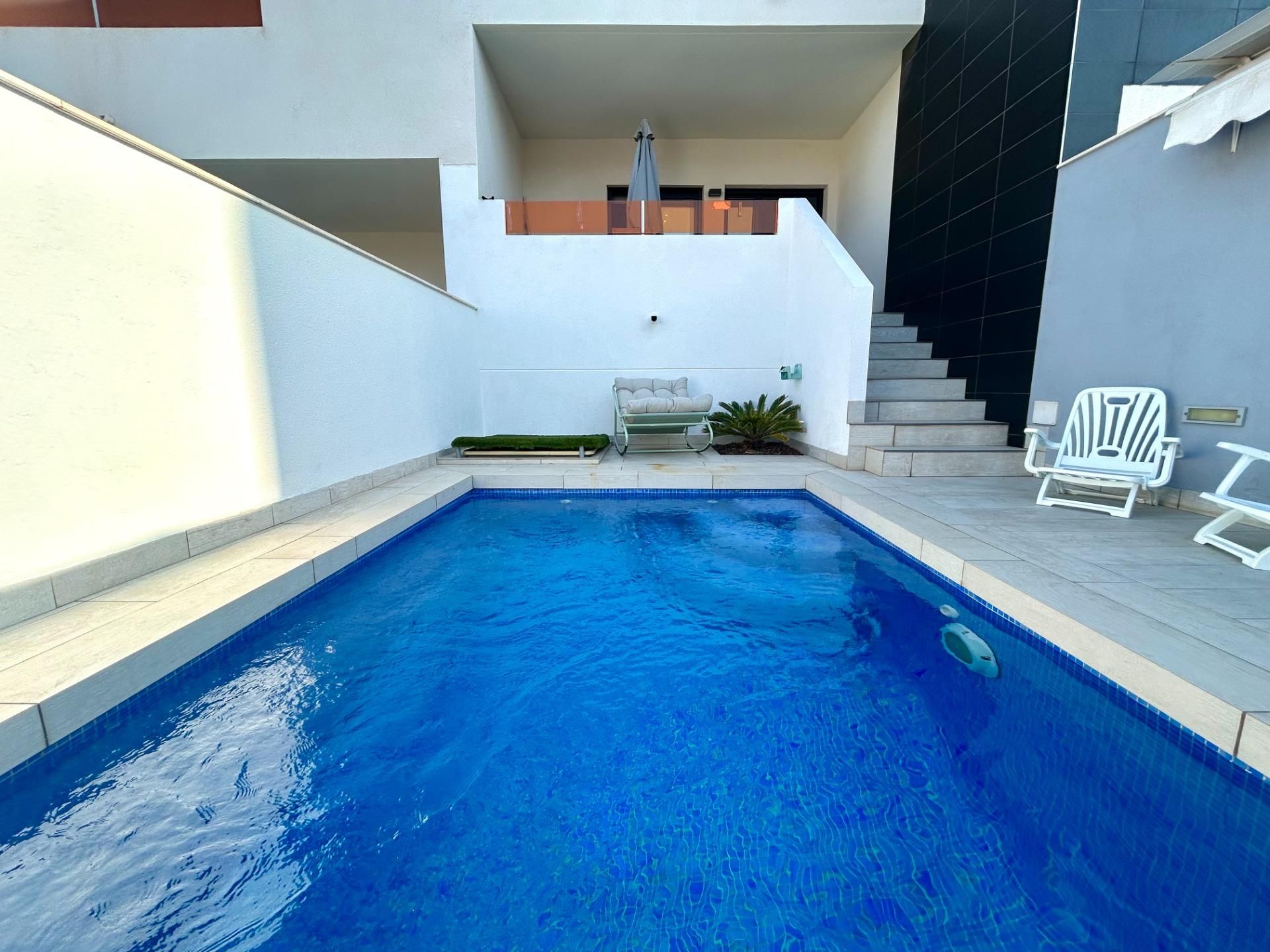 Swimming pool of Flat for sale in Orihuela  with Air Conditioner, Terrace and Swimming Pool