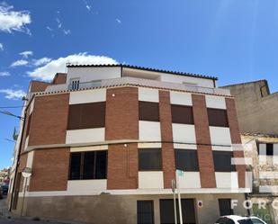 Vista exterior de Casa adosada en venda en Benlloch amb Aire condicionat i Terrassa