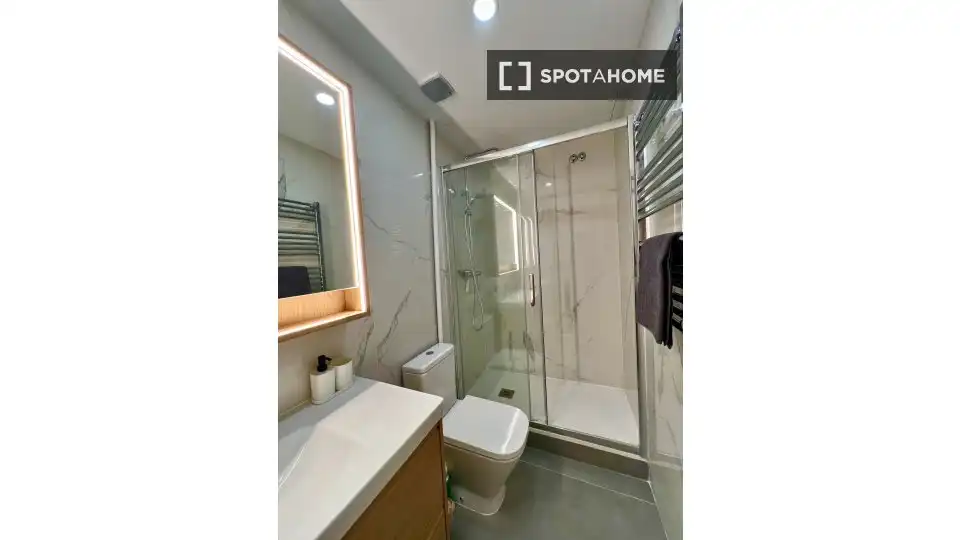Flat with terrace to rent in Eixample, imagen 10