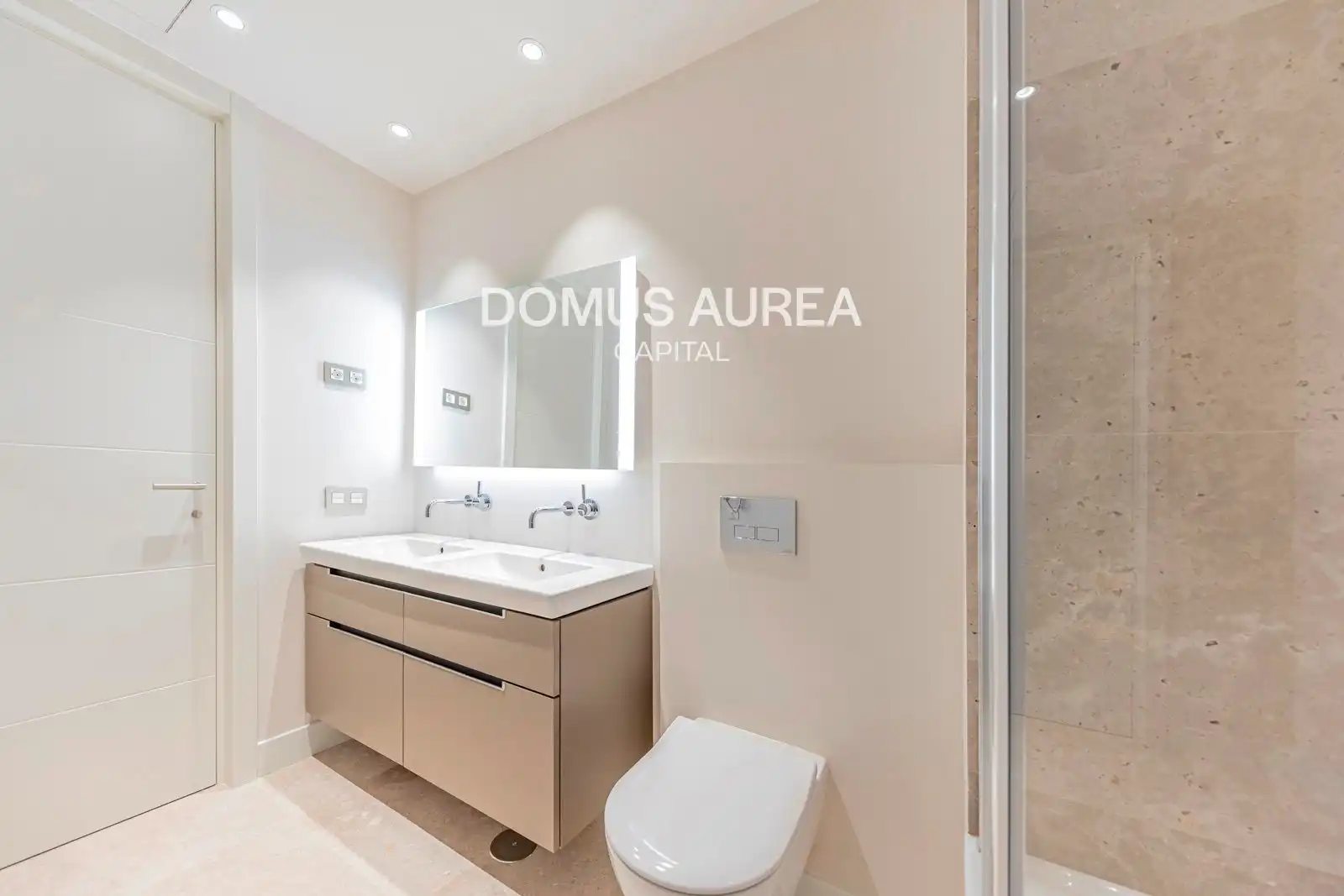 Appartement avec balcon à louer à Fernando VI, imagen 15