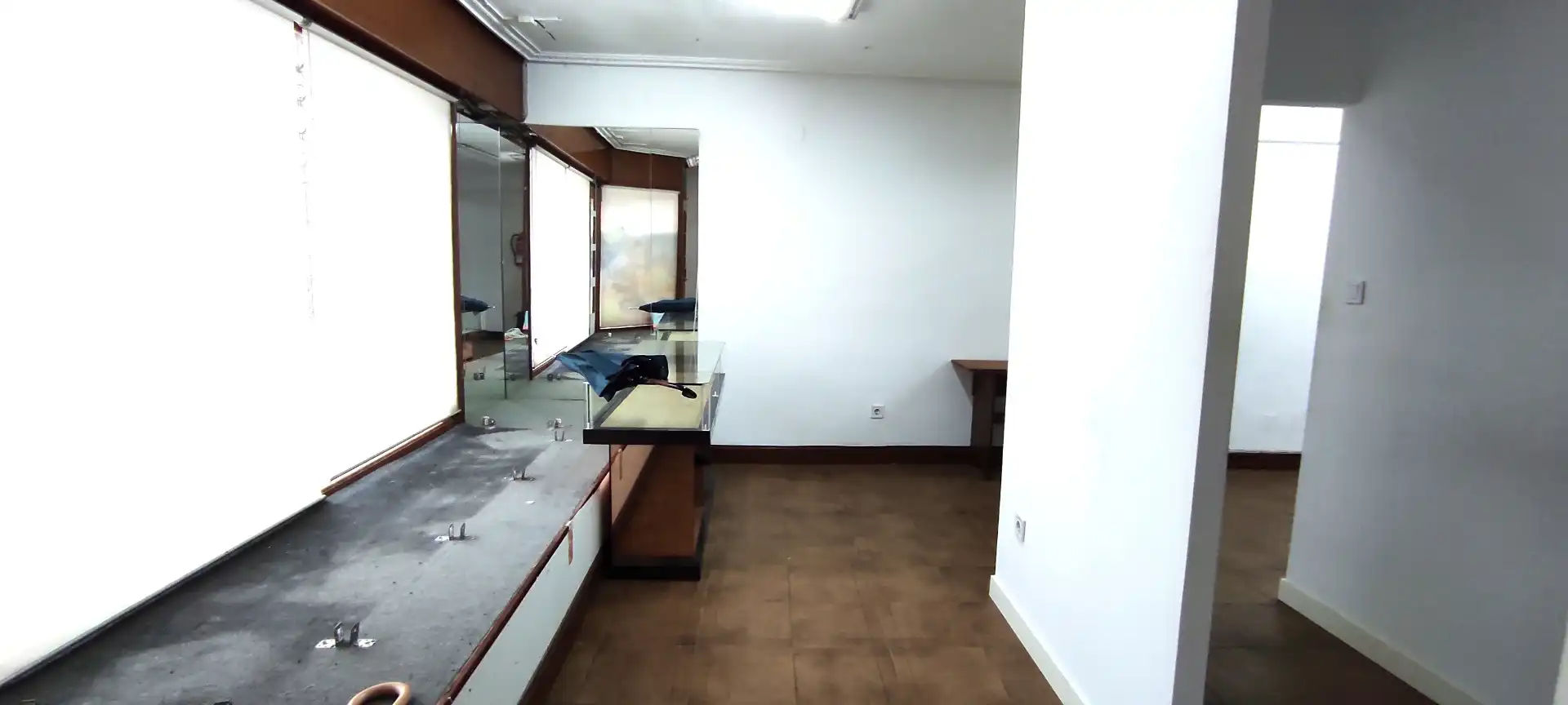 Local commercial à vendre à Valle de Trápaga-Trapagaran, imagen 12