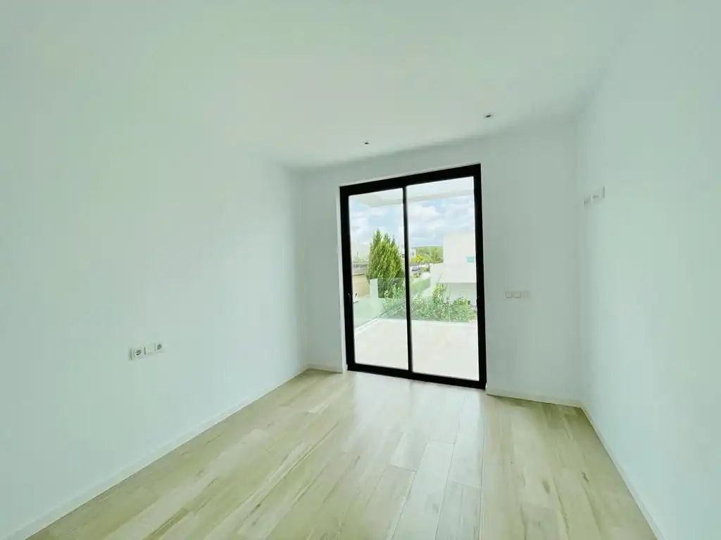Bedroom of Houses for sale in Santa Eulària des Riu  with Air Conditioner, Heating and Private garden