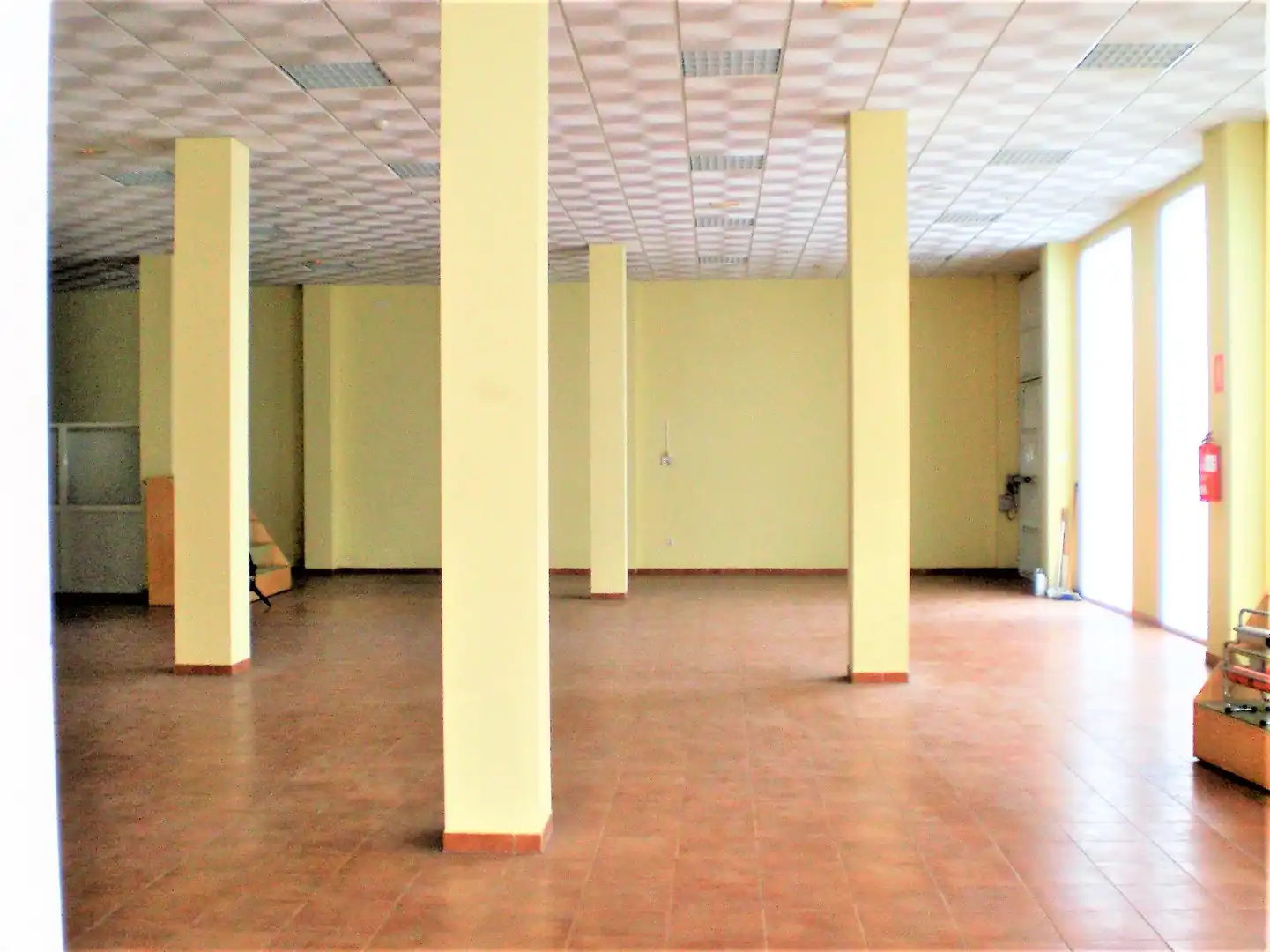 Local comercial en venta en Florida - Ciudad de Asís, imagen 2