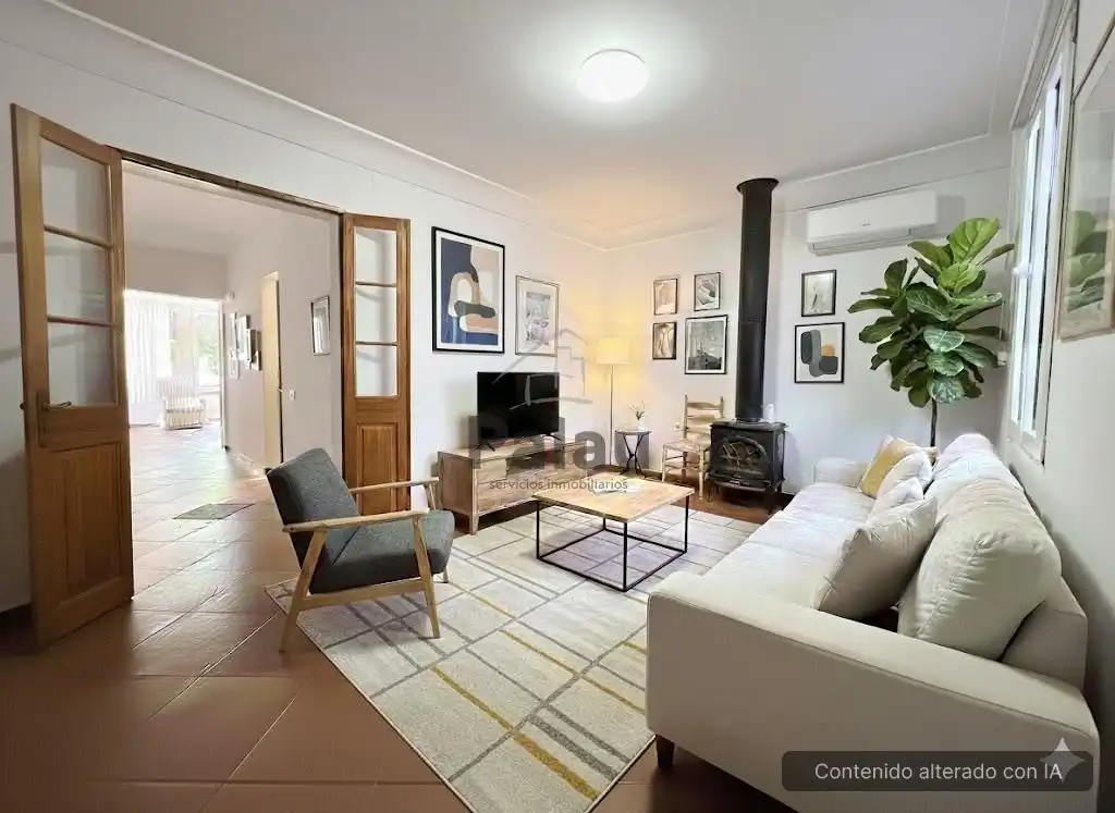Sala d'estar de Casa adosada en venda en Ciutadella de Menorca