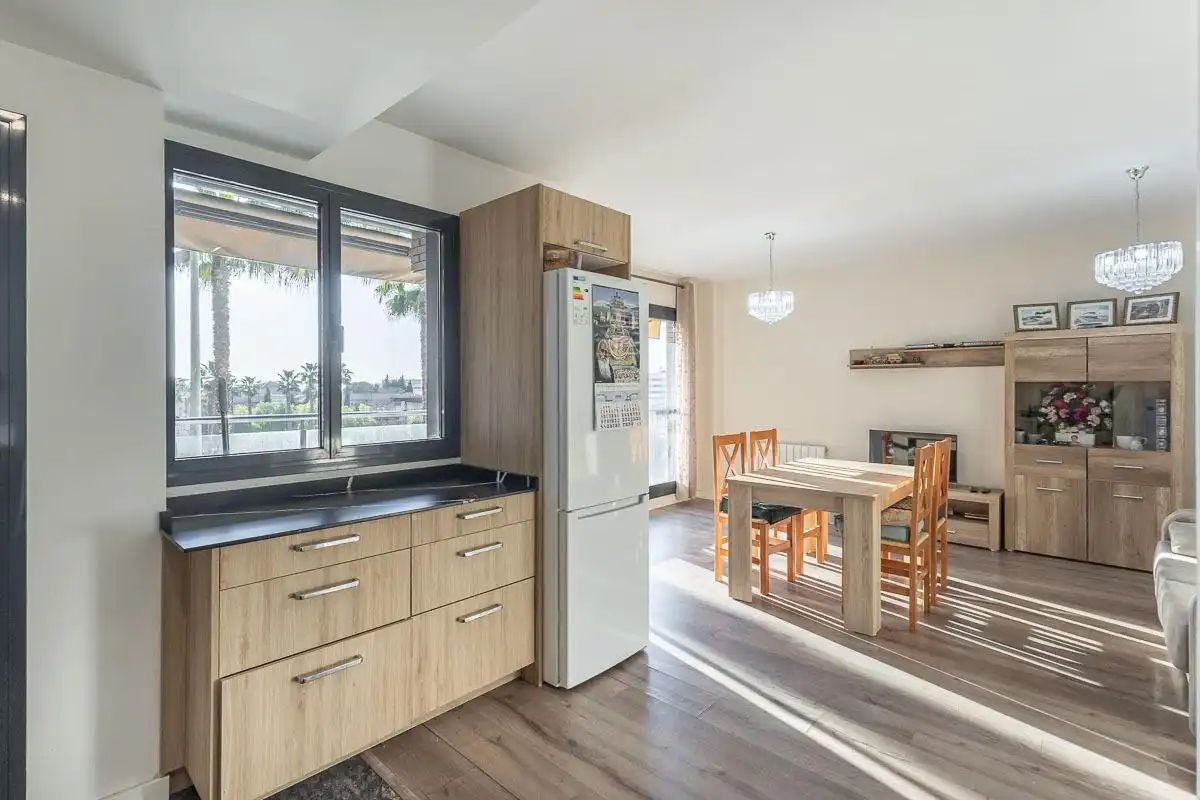 Kitchen of Flat for sale in Granada  with Heating, Terrace and Storage room