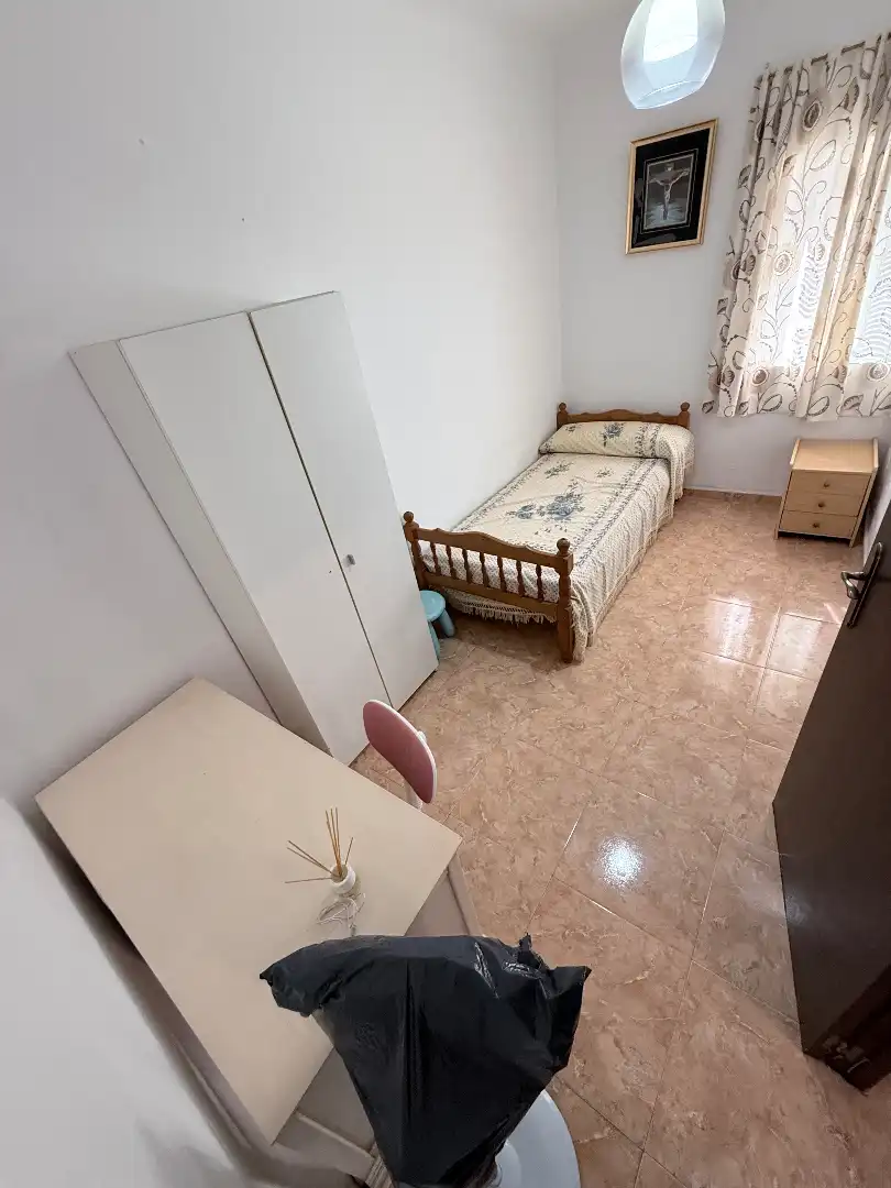 Bedroom of Flat for sale in Alcalá la Real  with Furnished, Oven and Washing machine