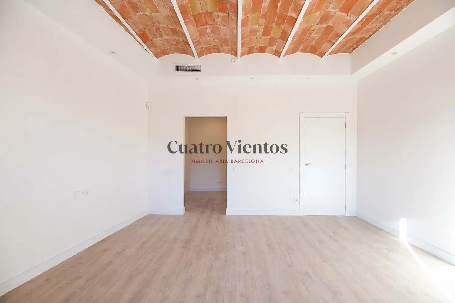 Piso en venta en Barcelona con Aire acondicionado, Calefacción y Parquet