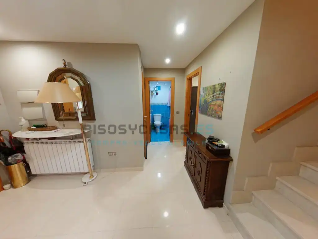Houses for sale in San Mateo de Gállego  with Air Conditioner, Private garden and Terrace