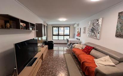 Living room of Flat for sale in Alzira  with Air Conditioner, Terrace and Balcony