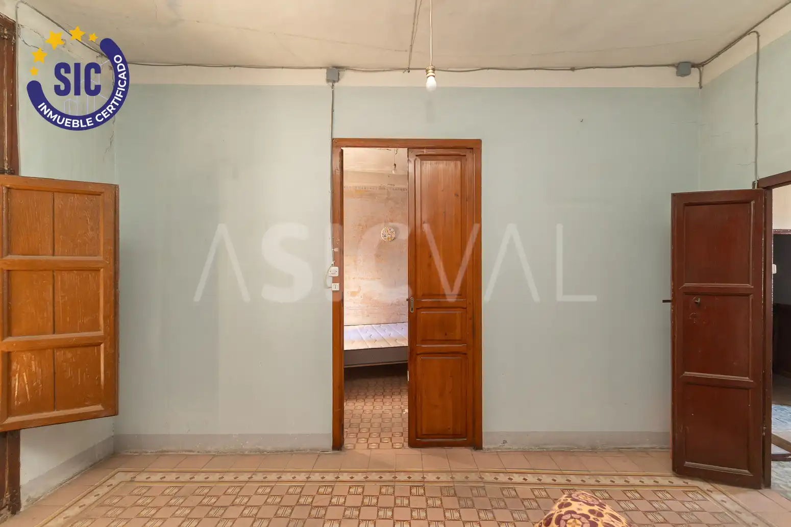 Dormitori de Casa o xalet en venda en Aldaia