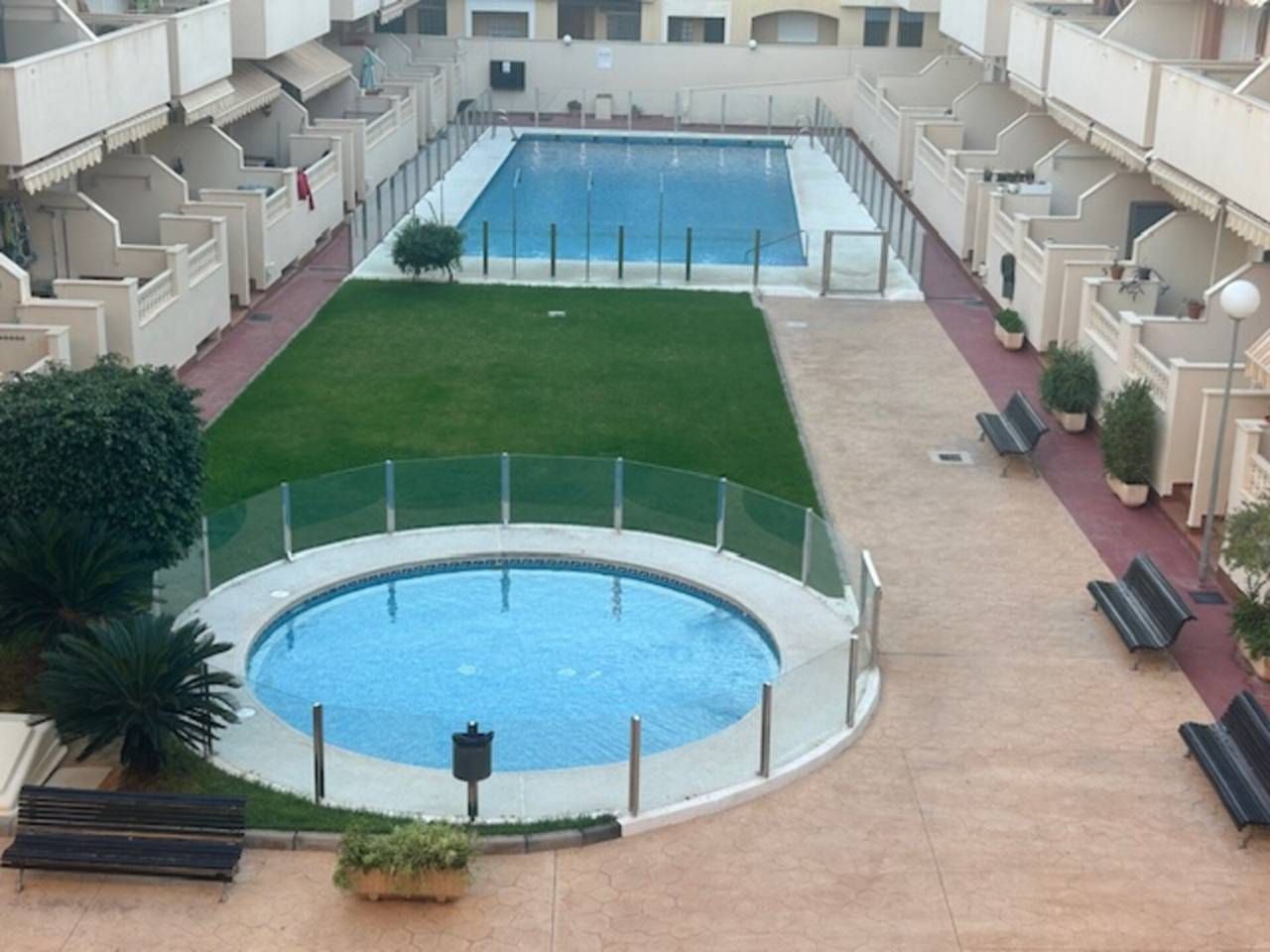 Swimming pool of Flat for sale in Roquetas de Mar  with Air Conditioner, Terrace and Furnished