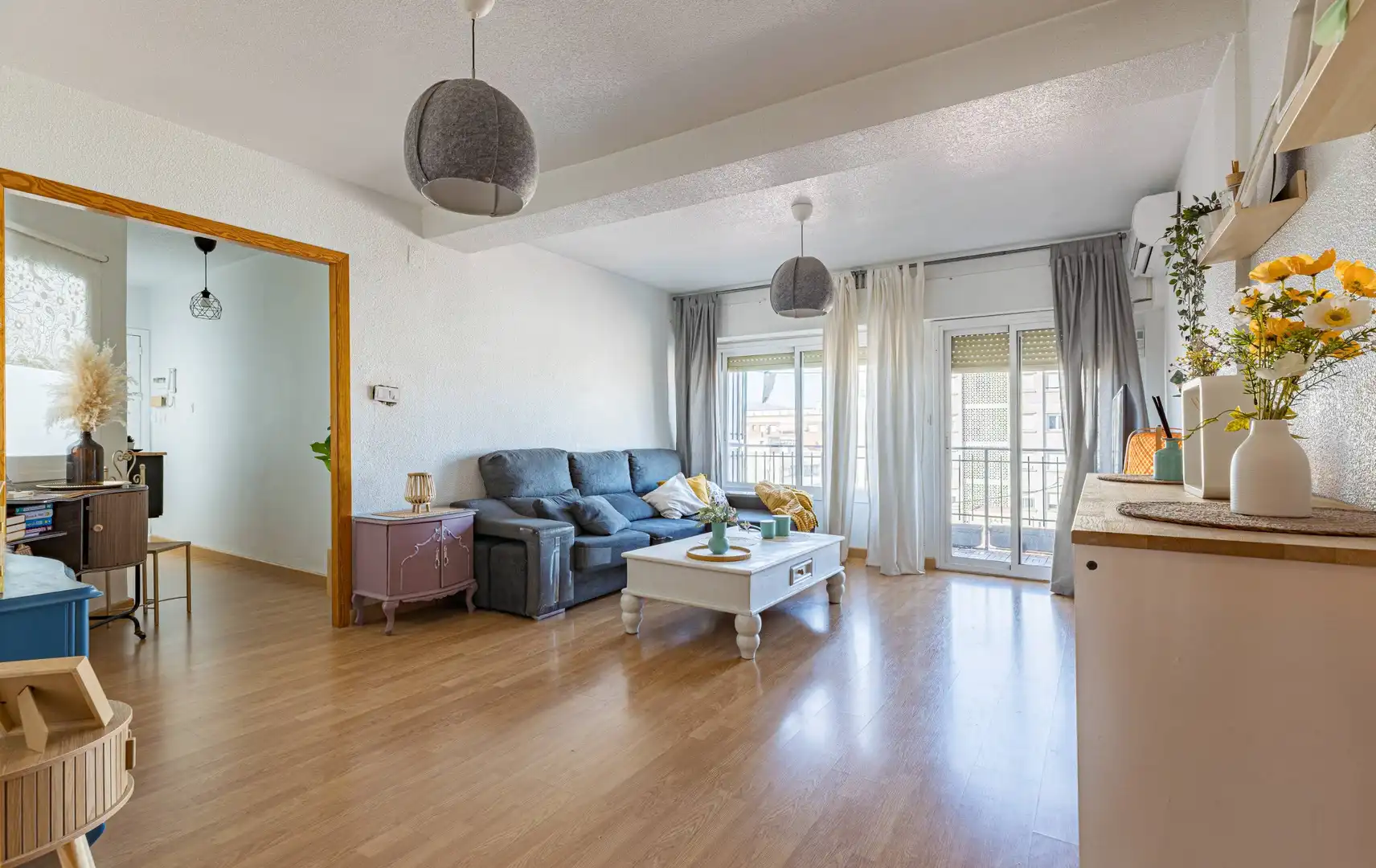Living room of Flat for sale in Alcantarilla  with Air Conditioner, Furnished and Balcony