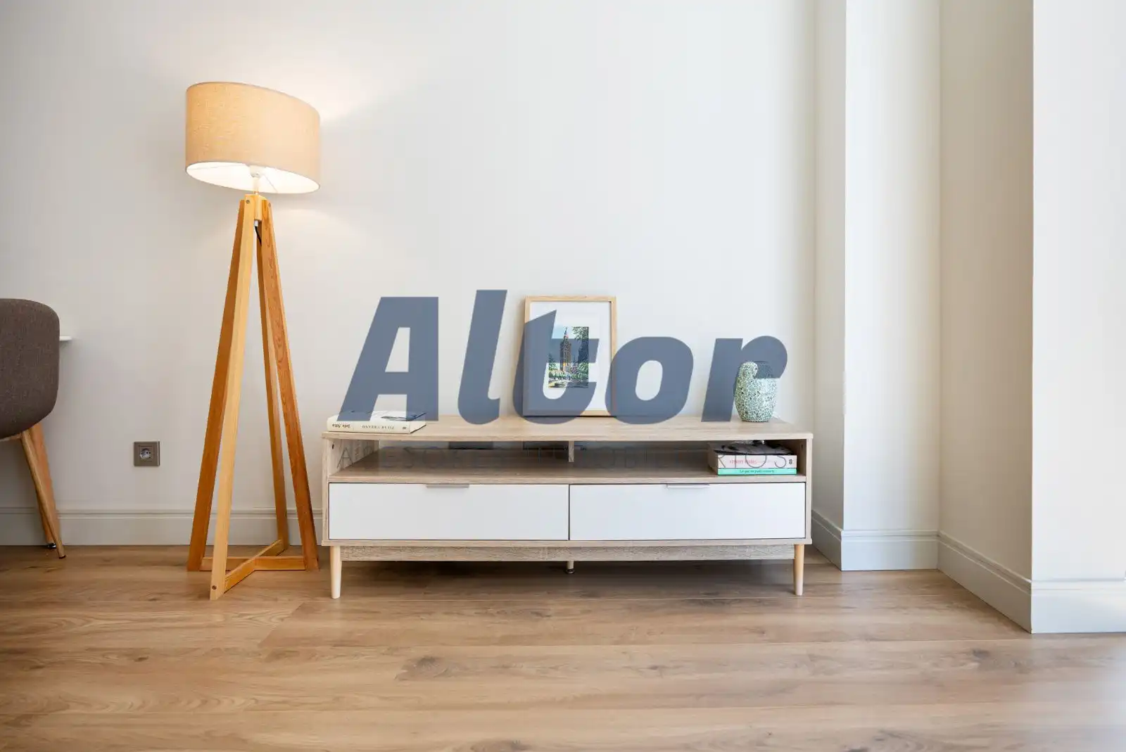Wohnzimmer von Wohnung zum Verkauf in Madrid mit Klimaanlage, Abstellraum und Schwimmbad
