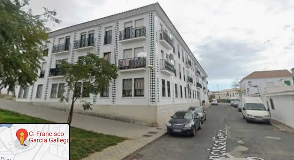 Vista exterior de Piso en venta en Cartaya con Horno, Lavadora y Microondas