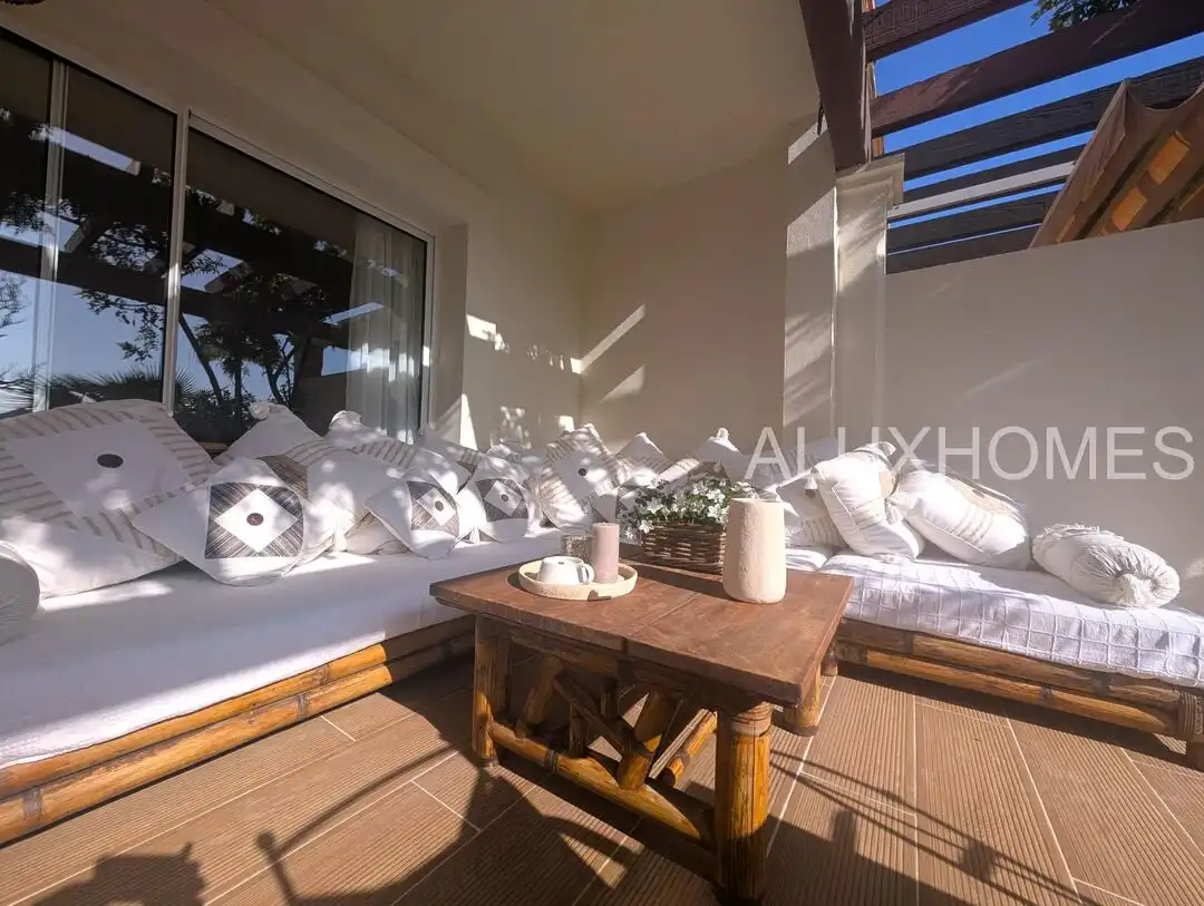 Terraza de Casa o chalet en venta en La Alcaidesa con Aire acondicionado, Calefacción y Jardín privado