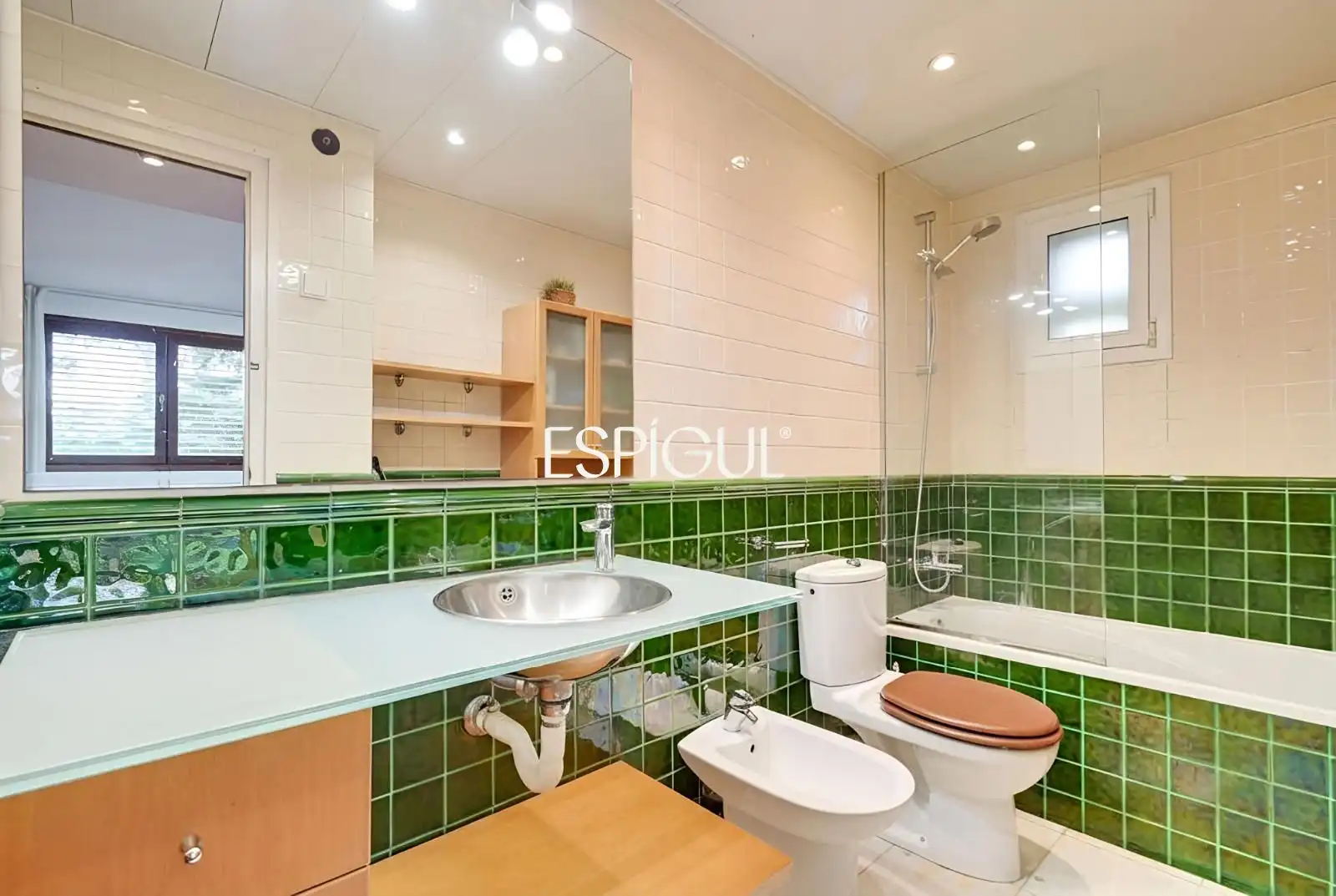 Badezimmer von Haus oder Chalet zum Verkauf in Cerdanyola del Vallès mit Klimaanlage, Heizung und Terrasse