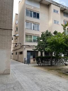 Pis en venda a Calle Santiago Apóstol, 12, Carlos Ruiz