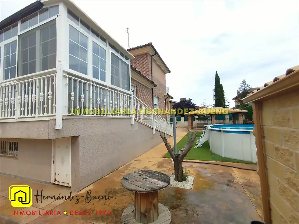 Jardín de Casa o chalet en venta en Calvarrasa de Abajo con Calefacción, Jardín privado y Terraza