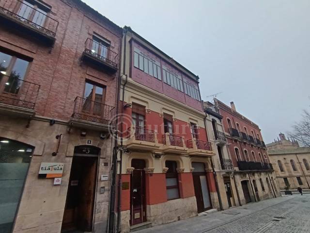 Apartamento en Alquiler en Calle Palominos en Barrio del Centro