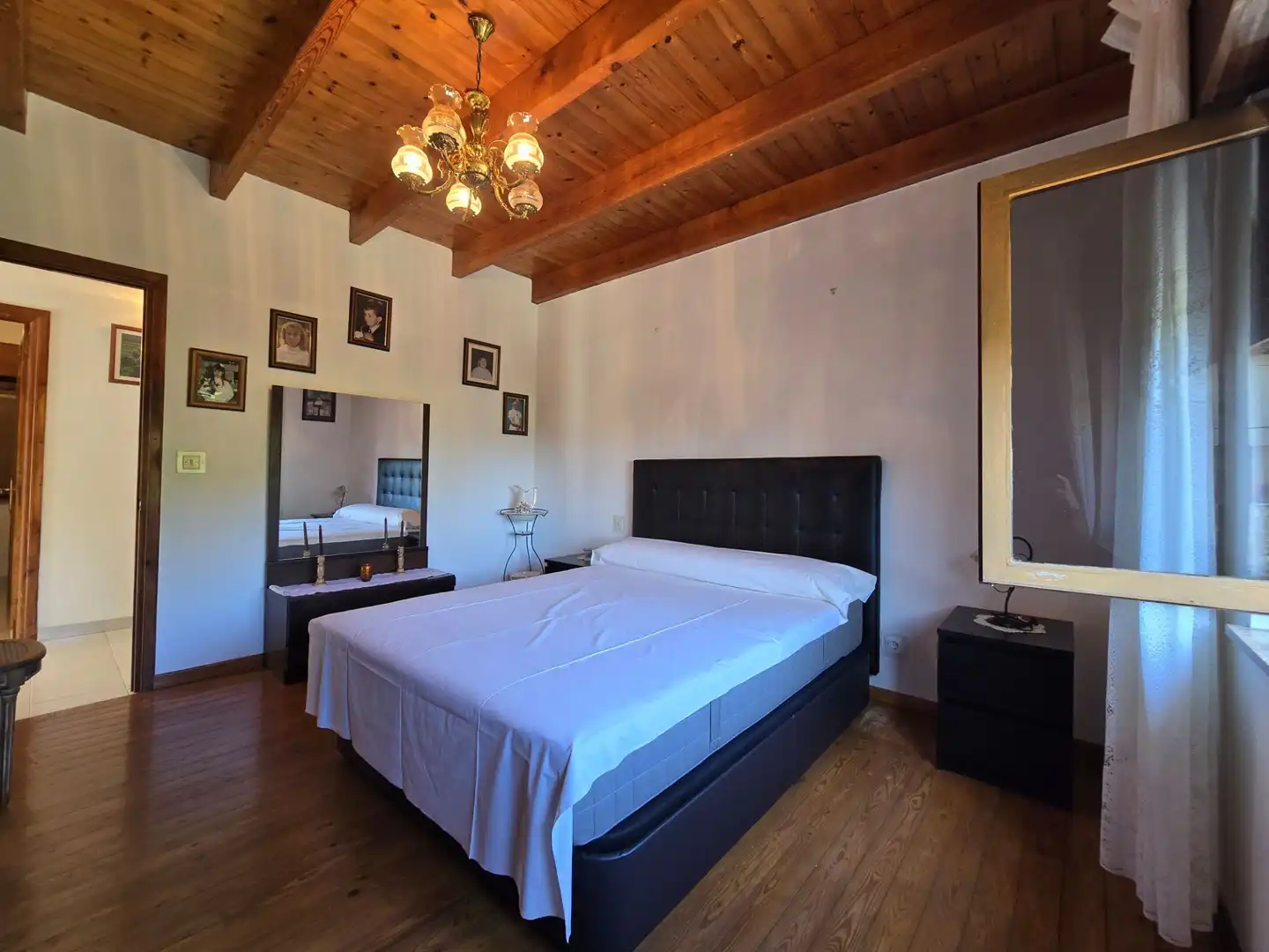 Habitación de Casa o chalet en venta en Llanes con Calefacción, Jardín privado y Trastero