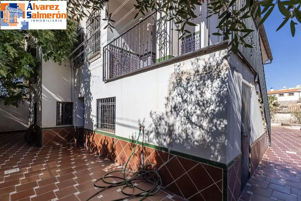 Chalet en Ogijares, imagen 3