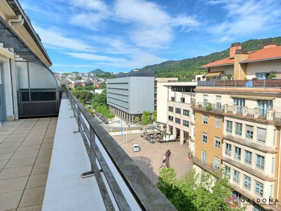 Flat to rent in Oihenart Kalea, Antiguo