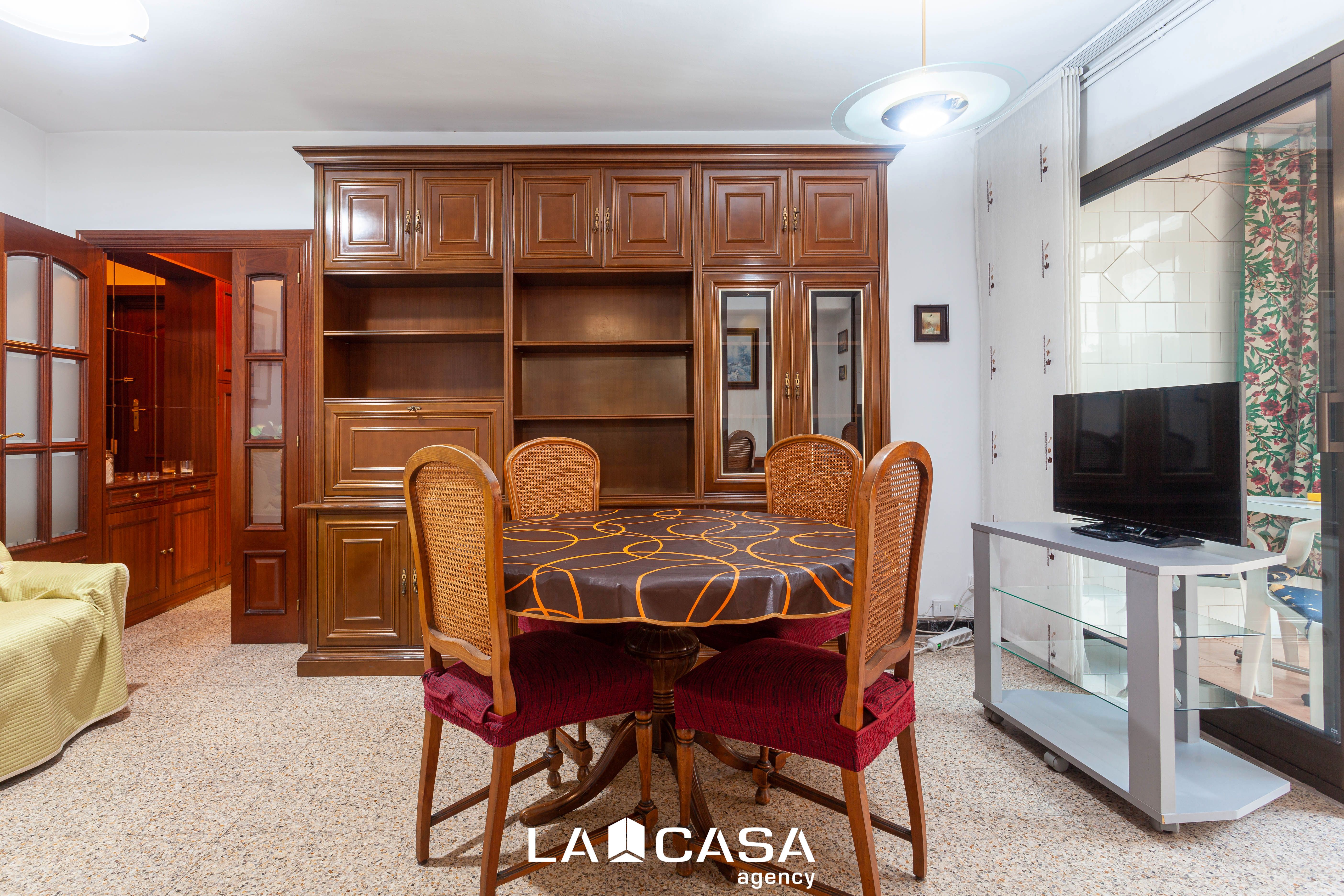 Dining room of Flat for sale in  Barcelona Capital  with Heating and Balcony