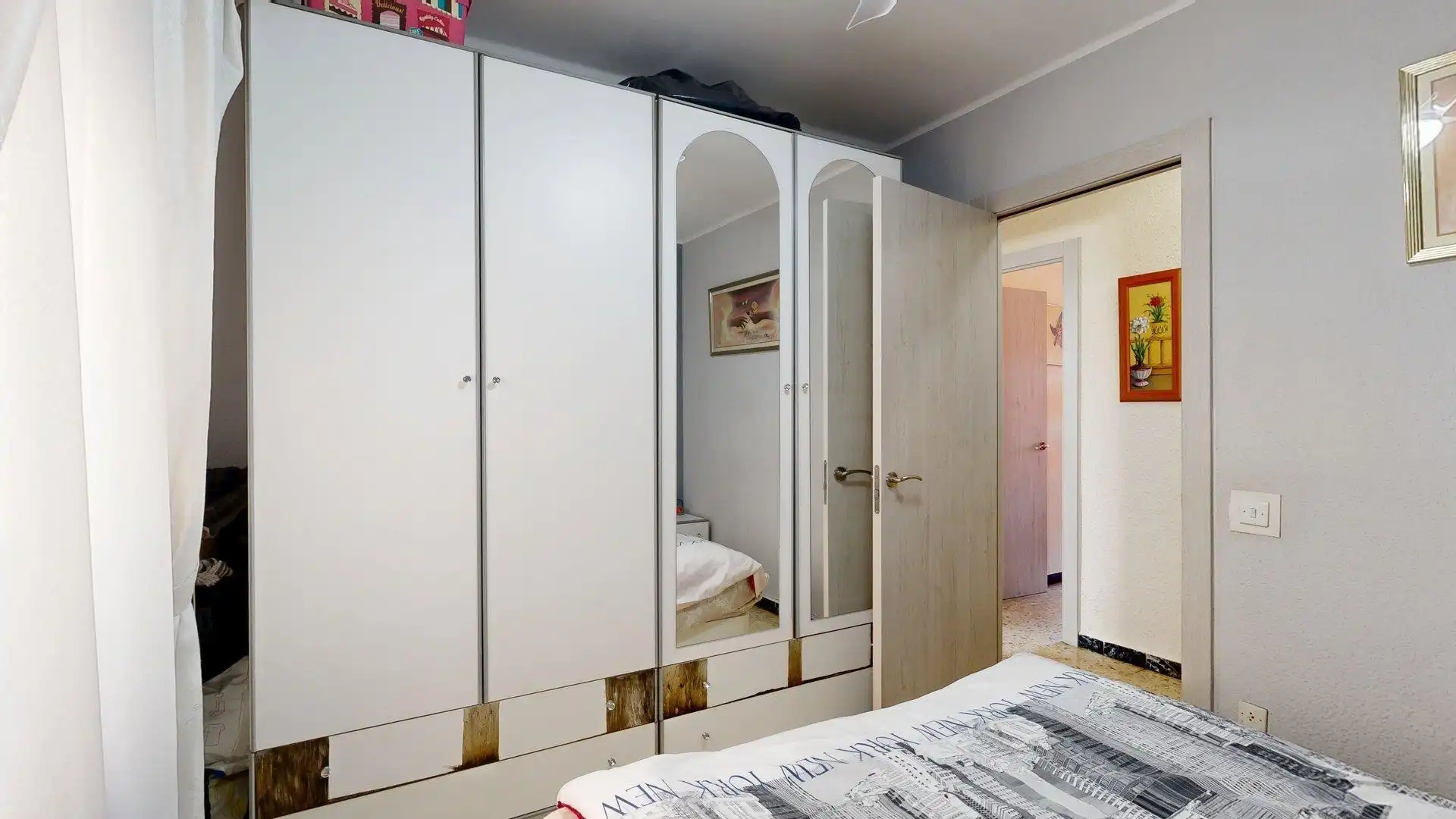 Habitación de Piso en venta en Zaragoza con Aire acondicionado, Calefacción y Amueblado