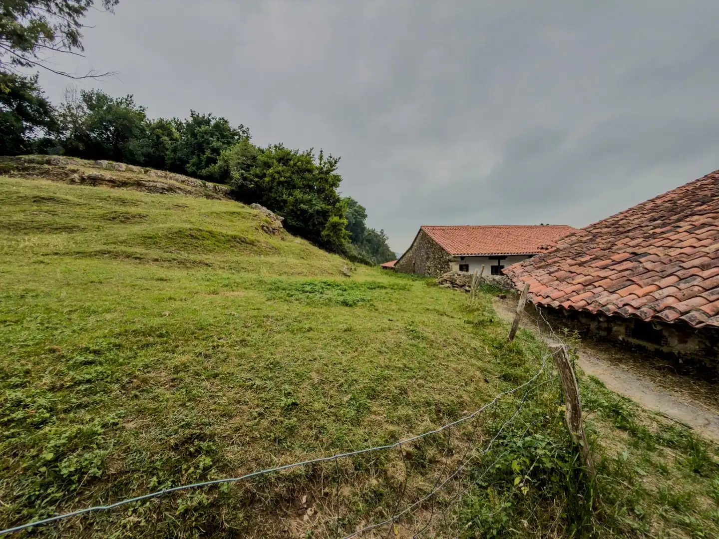 Casa o xalet en venda en Alfoz de Lloredo amb Jardí privat, Terrassa i Balcó