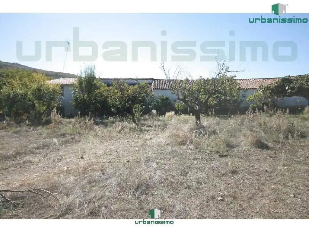 Country homes for sale in Aldeanueva de la Vera  with Private garden and Swimming Pool