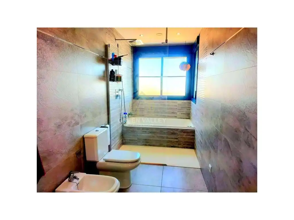 Baño de Piso en venta en La Alcaidesa con Jardín privado, Terraza y Piscina
