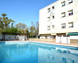 Swimming pool of Apartment for sale in Vilanova i la Geltrú  with Air Conditioner, Terrace and Balcony