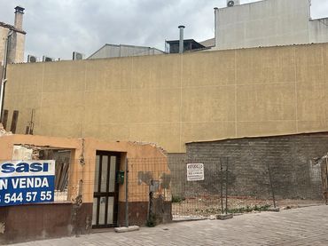 Wohnbaugrundstück zum Verkauf in Centre