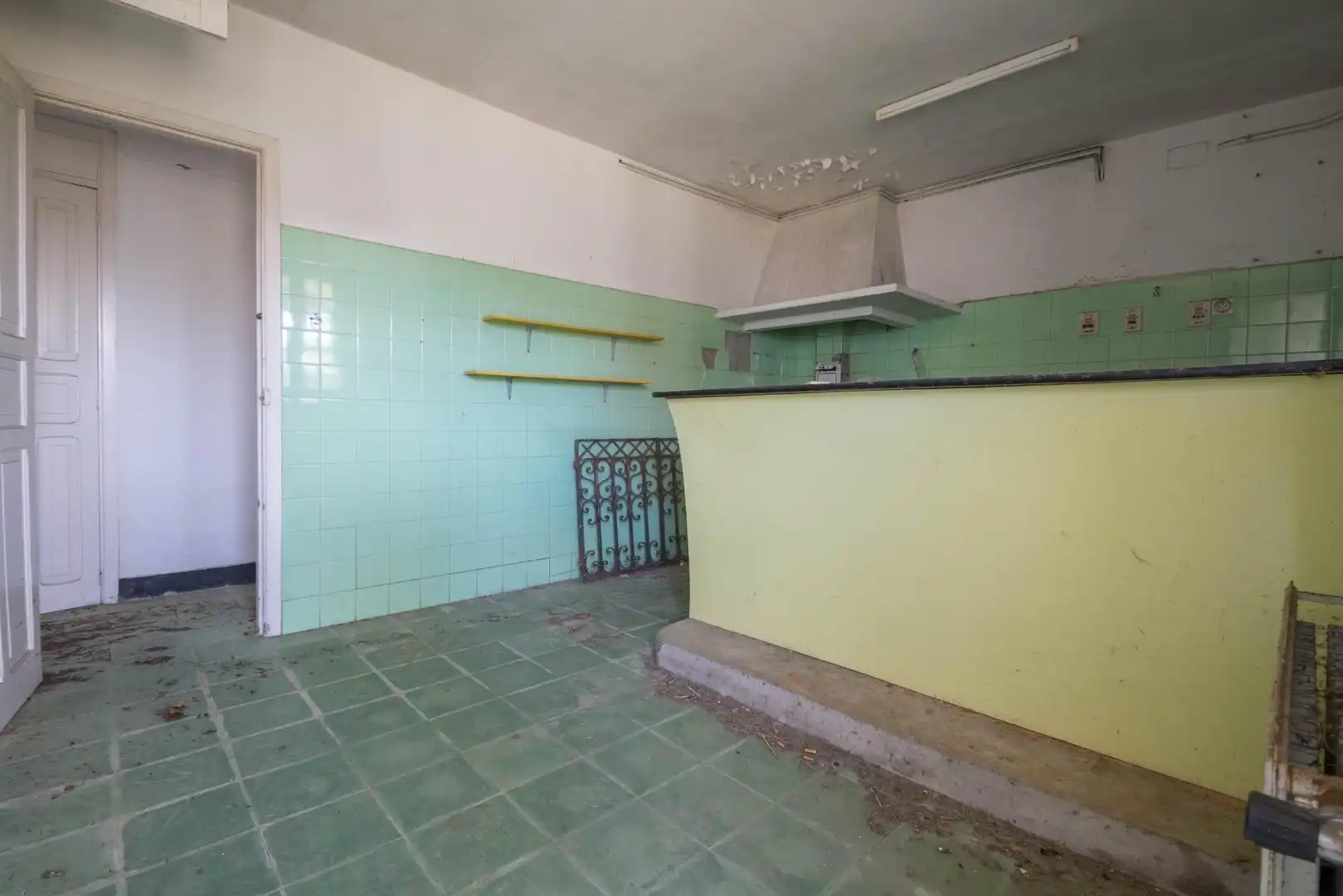 Cuina de Casa o xalet en venda en Cambre  amb Terrassa