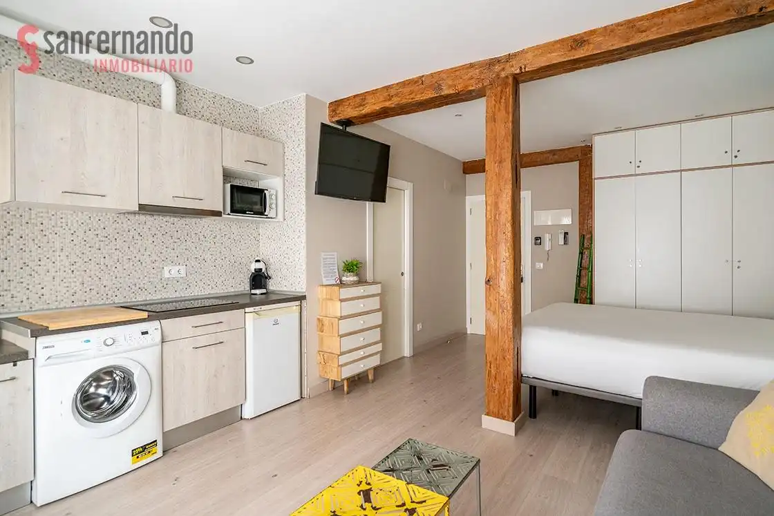 Bedroom of Flat for sale in Santander  with Heating, Furnished and Balcony