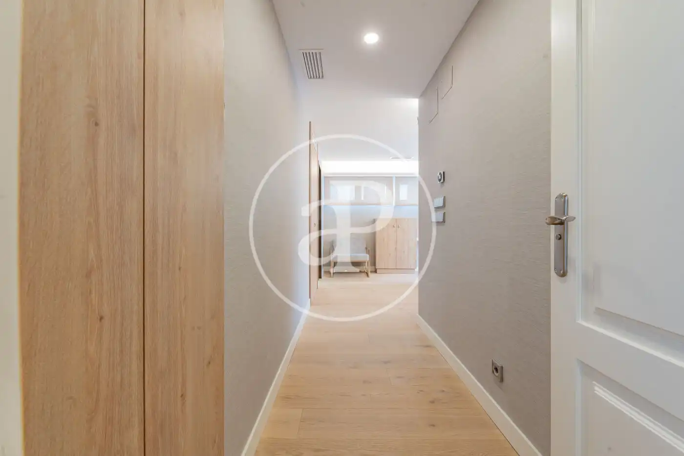 Flat for rent in Madrid  with Air Conditioner, Heating and Terrace