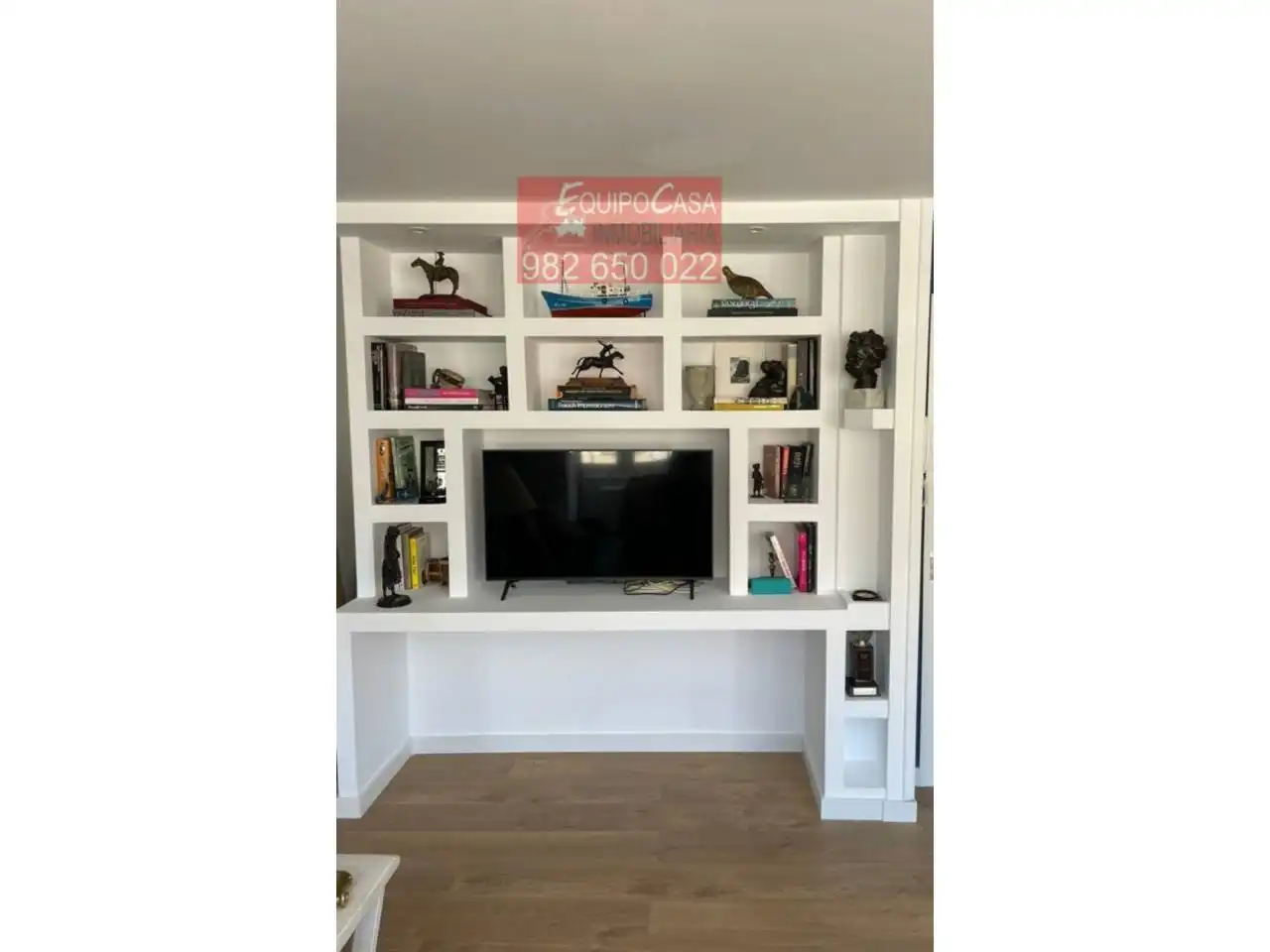 Sala de estar de Apartamento en venta en Lugo con Calefacción, Parquet y Trastero