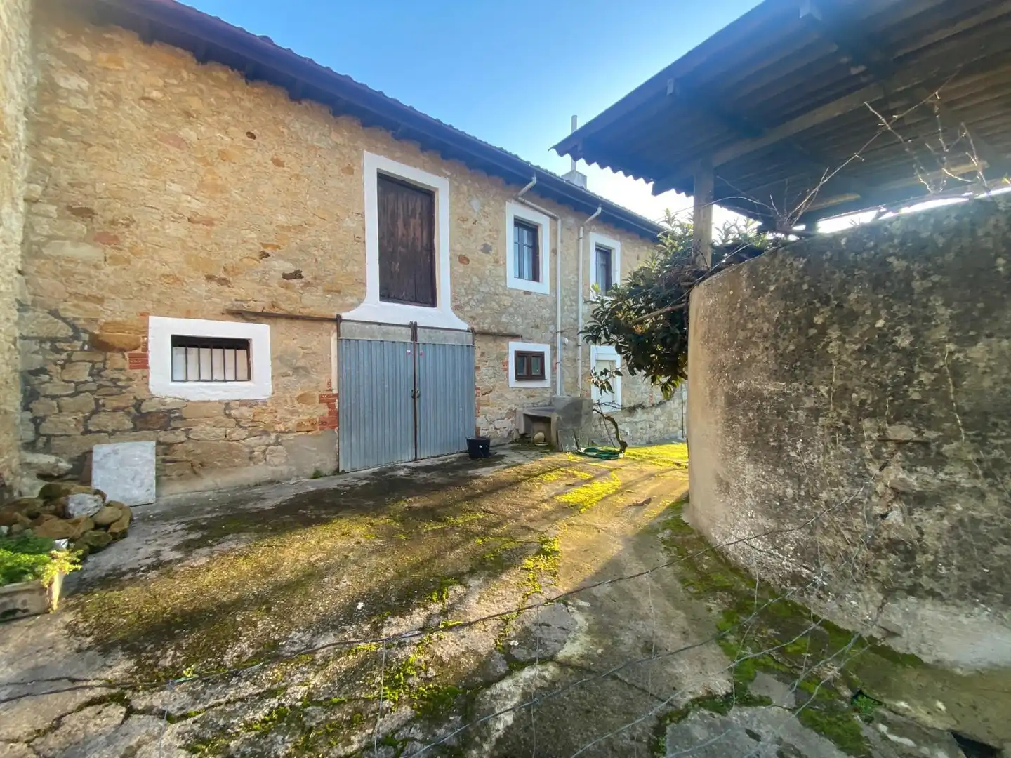 Exterior view of Detached homes for sale in Hazas de Cesto  with Heating, Private garden and Terrace