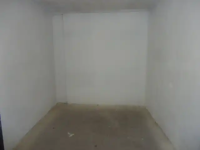 Garage zur Miete in San Miguel, 132, San Miguel
