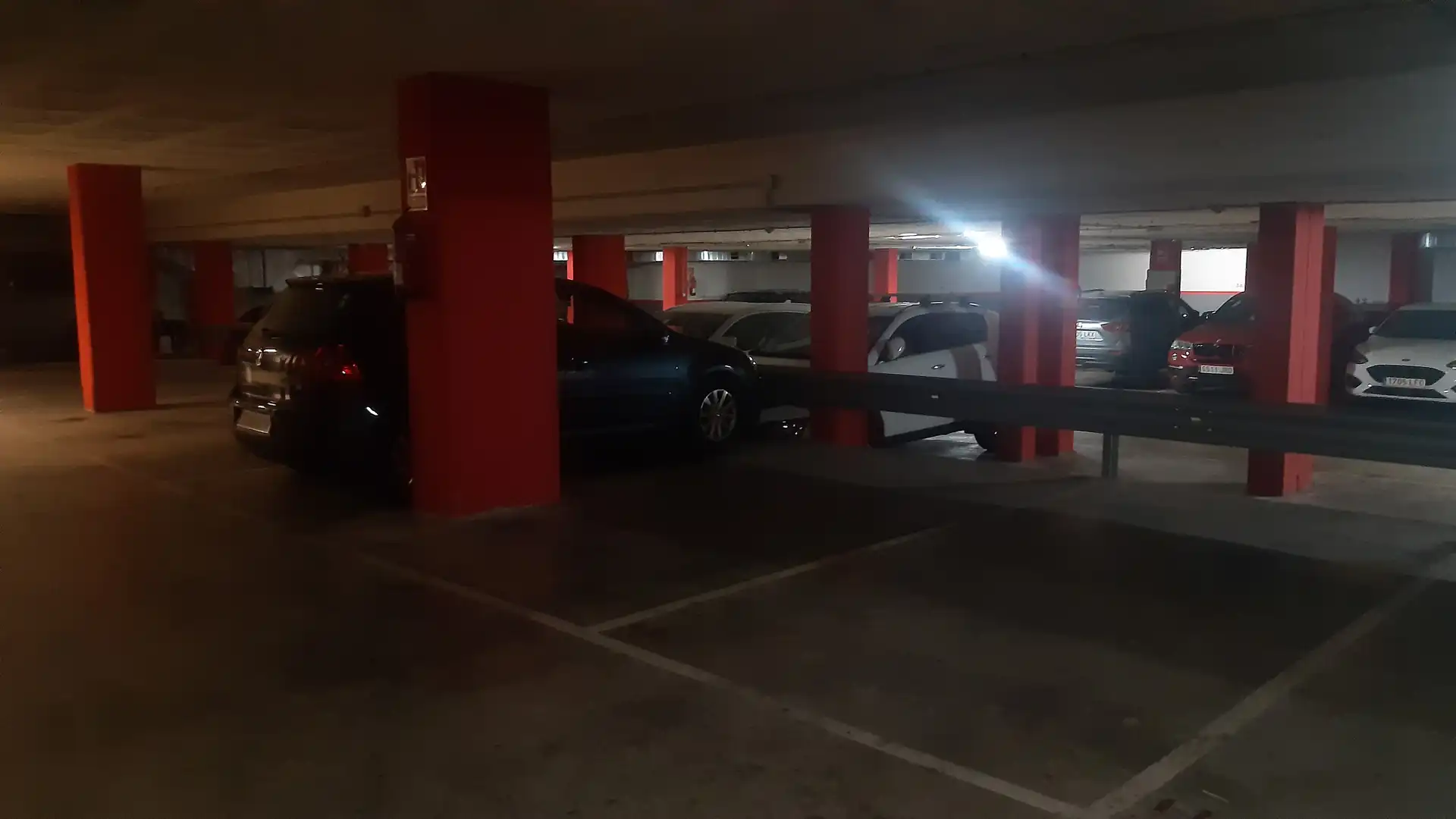 Einzelparkplatz mit Aufzug zur Miete in Carrer de les Planes, imagen 8