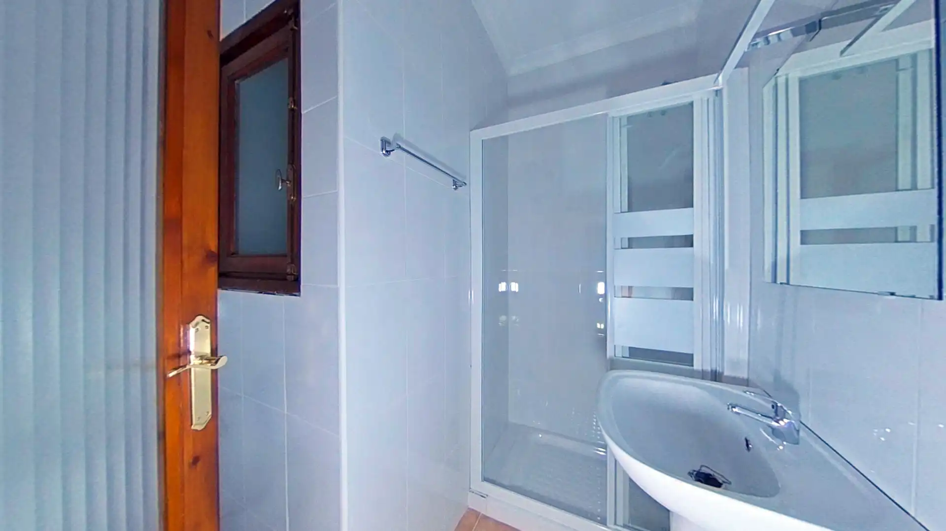 Piso en venta en C/ Gomez Ferrer, Zona La Ermita