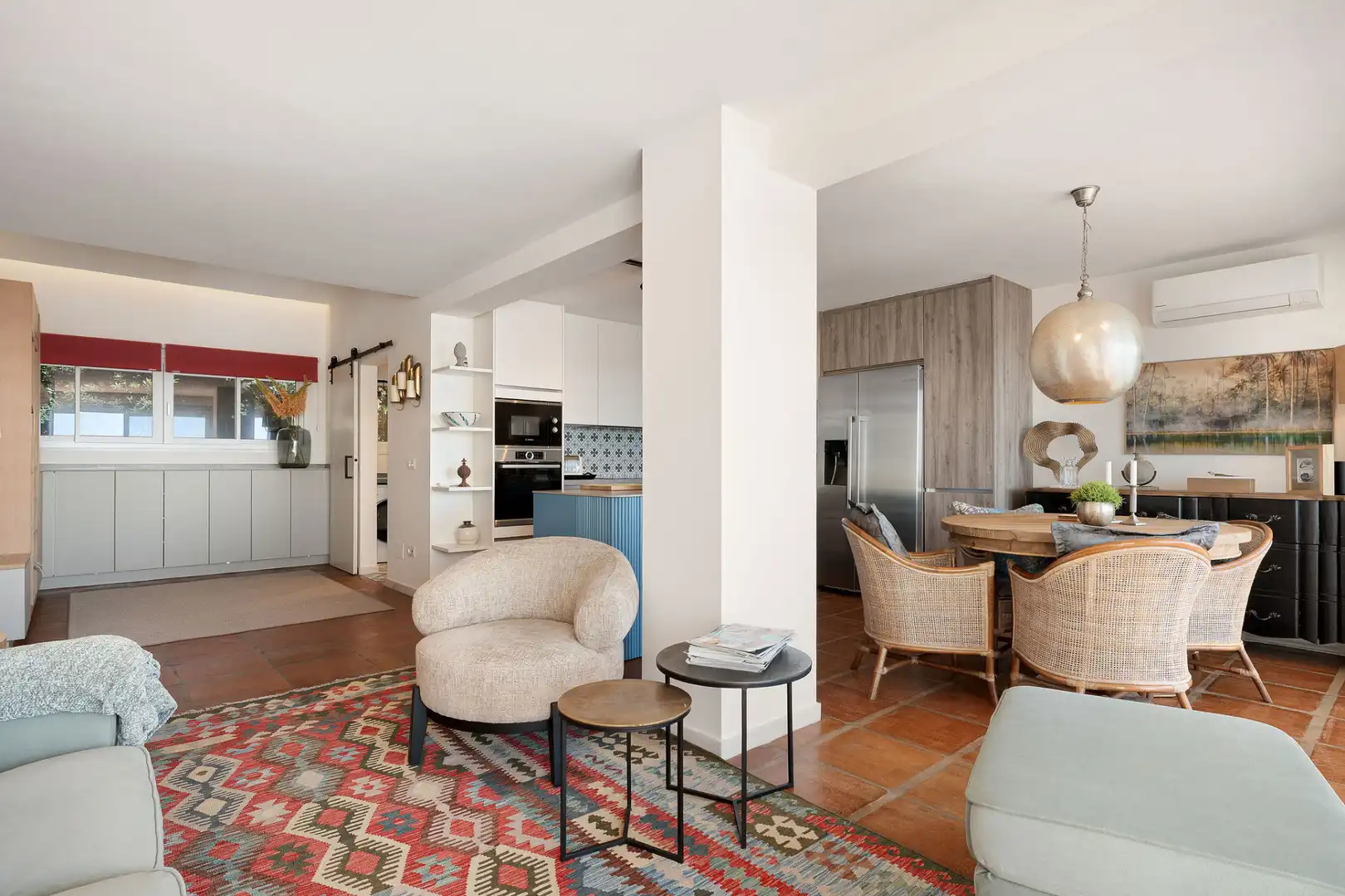 Sala de estar de Ático en venta en Estepona con Aire acondicionado, Terraza y Trastero